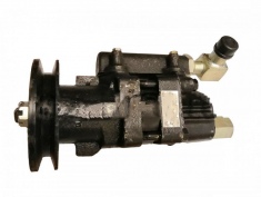 Насос гидроусилителя руля с коллектором, шкивом и штуцером (двигатель 236М2, 238М2) 43206Х-3407200-02