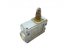 Микропереключатель МП 2303
