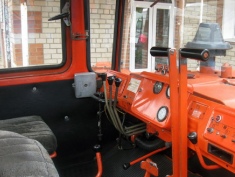 Стекло боковое малое ДТ-75 (88.45.127) 695х200