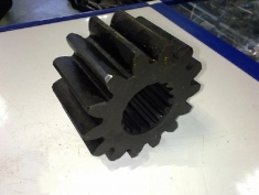 Шестерня выходная редуктора поворота RPR3067