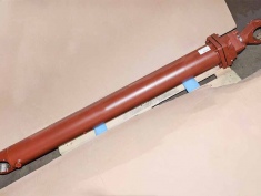 Гидроцилиндр ЦС-125.80.1300.1757 (ШС-60) 125.80х1300.11