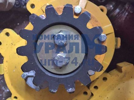 Редуктор механизма поворота КС-45717.28.100 (КС-3577.28.000) - Фото 2