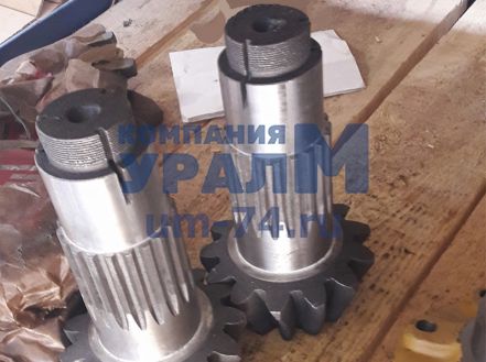 Вал-шестерня 64-12-79 - Фото 1