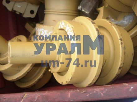 Каток поддерживающий Komatsu D85A-21 (артикул KM120) - Фото 1